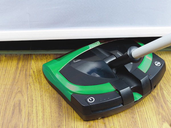 Picture of RECHARGEABLE CORDLESS SWEEPER, W/ NICKEL-METAL-HYDRIDE BATTERY, 90 MIM. RUN TIME, 1 EACH